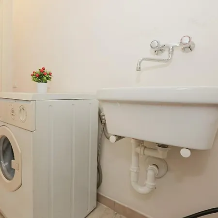 Apartman Incontro Nel