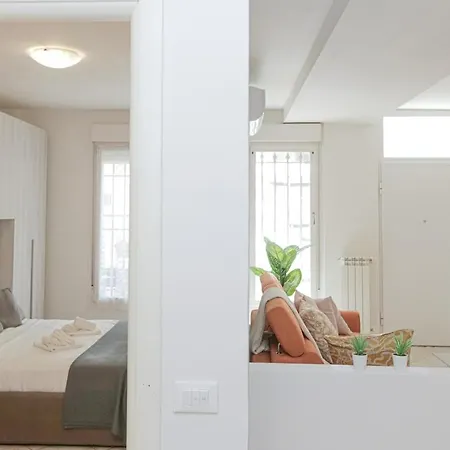 Incontro Nel Apartman *